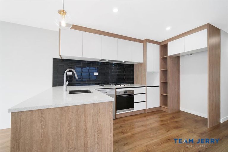 Photo of property in 11 Te Rauroha Street, Papakura, 2110
