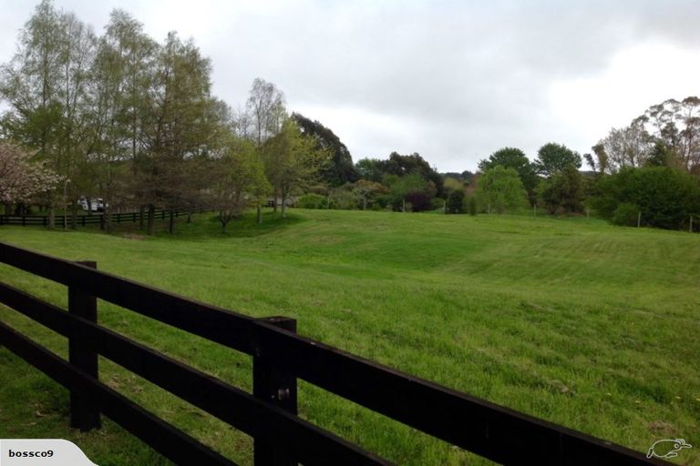 Photo of property in 139 Mapara Road, Acacia Bay, Taupo, 3385