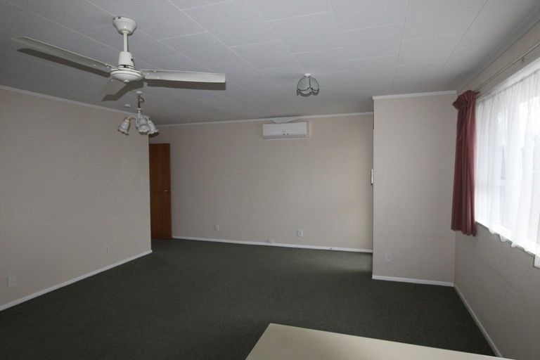 Photo of property in 10b Edward Street, Pahiatua, 4910