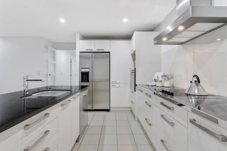 Photo of property in Prestige On Pupuke, 3/73 Anzac Street, Takapuna, Auckland, 0622