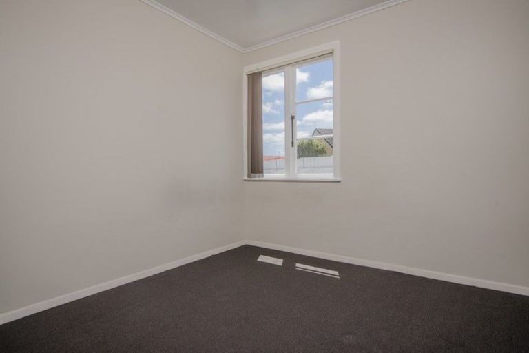 Photo of property in 1/8 Cornwall Road, Mangere, Auckland, 2022