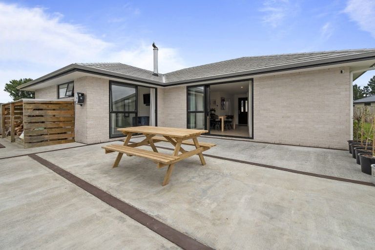 Photo of property in 34 Oldfield Lane, Marton, 4710