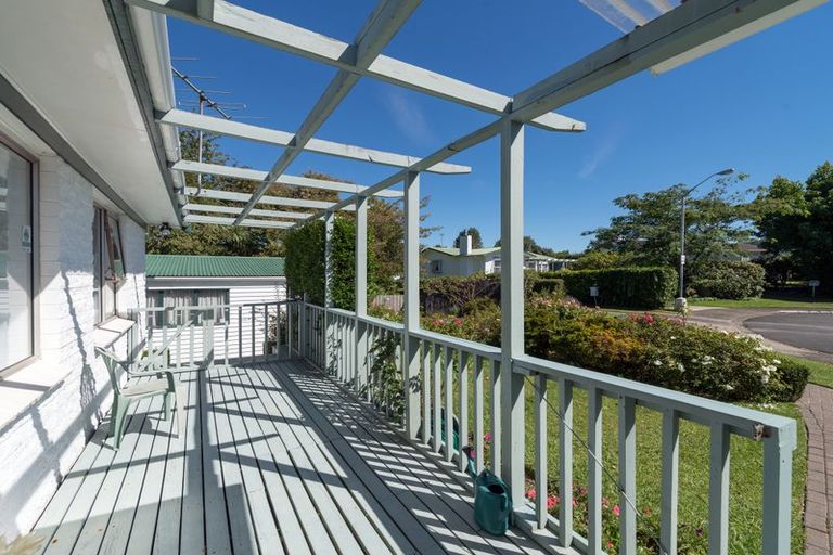 Photo of property in 10 Minerva Place, Sunnybrook, Rotorua, 3015