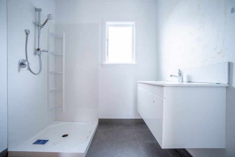 Photo of property in 23 Glasgow Street, Takaro, Palmerston North, 4412