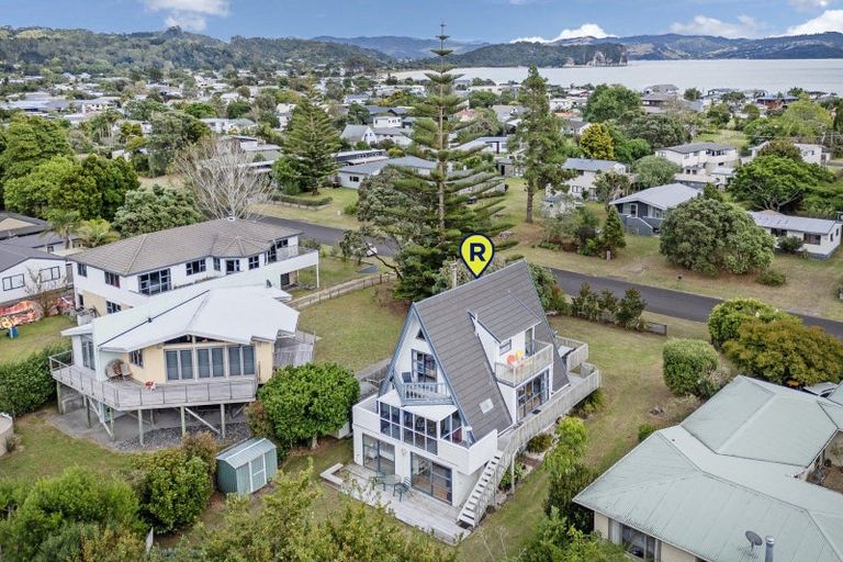 Photo of property in 55 Oyster Drive, Cooks Beach, Whitianga, 3591