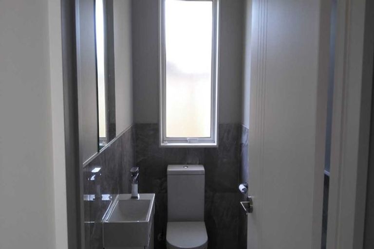 Photo of property in 12 Will Street, Huapai, Kumeu, 0810