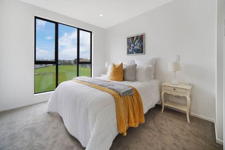 Photo of property in 9/1 Armein Road, Panmure, Auckland, 1072