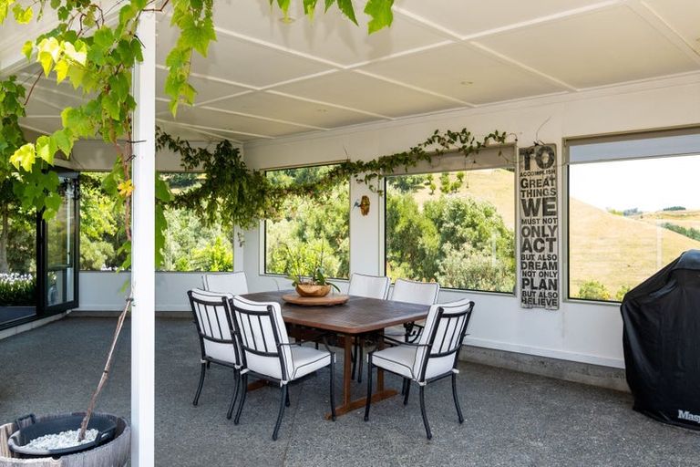 Photo of property in 135 Ballantyne Road, Poraiti, Napier, 4182