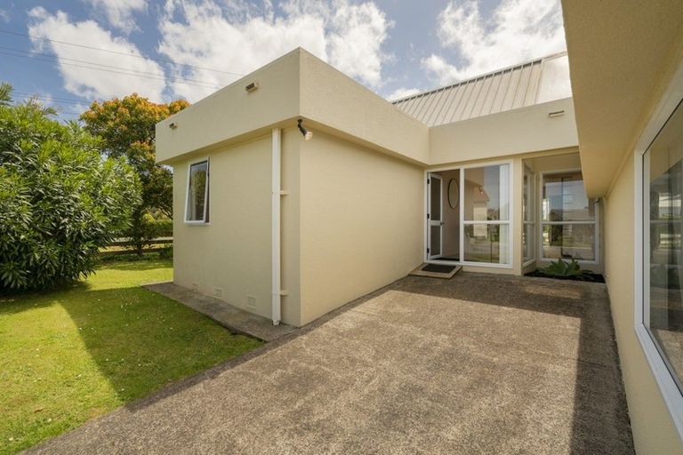 Photo of property in 818 Rings Road, Coromandel, 3506