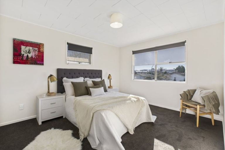 Photo of property in 69 Mckinstry Avenue, Mangere East, Auckland, 2024