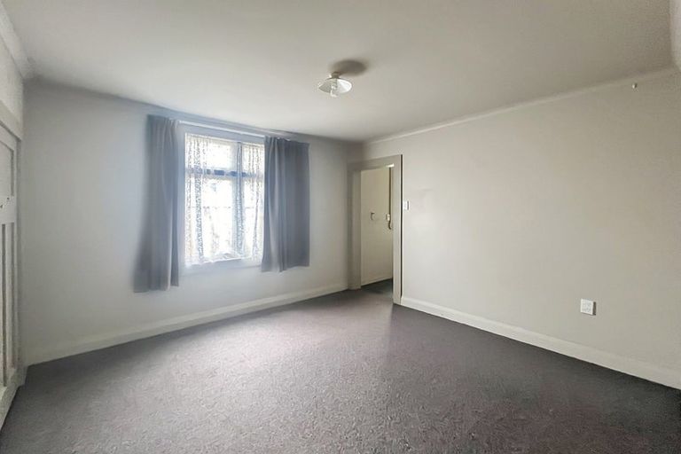 Photo of property in 516 Tremaine Avenue, Takaro, Palmerston North, 4410