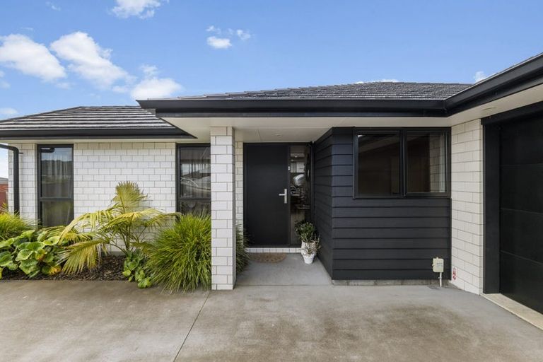 Photo of property in 26 Rawiri Drive, Bell Block, New Plymouth, 4312