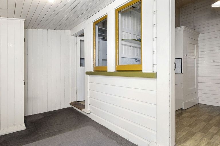 Photo of property in 200 Bay View Road, South Dunedin, Dunedin, 9012