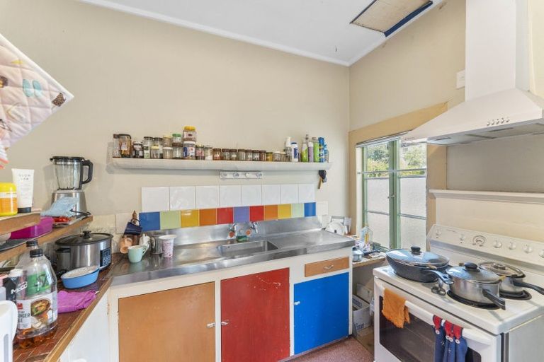 Photo of property in 116 Tasman Street, Nelson, 7010