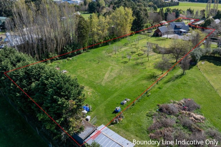 Photo of property in 519 Avonhead Road, Avonhead, Christchurch, 8042