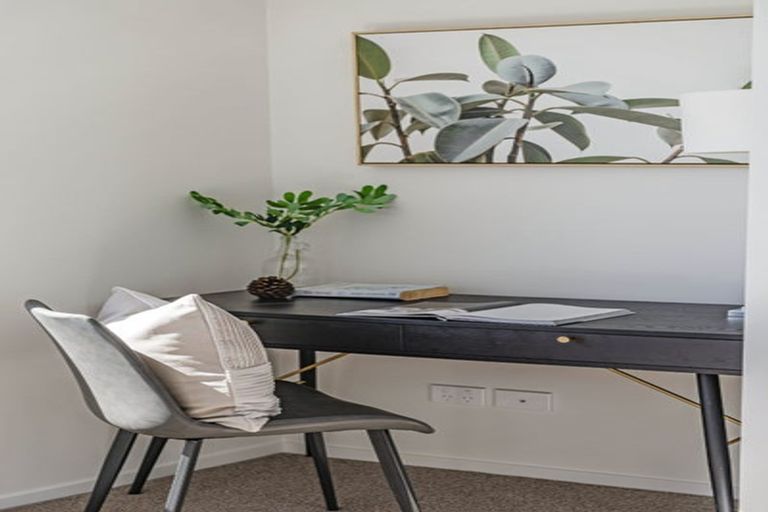 Photo of property in 13/10 Ngaroma House Drive, Hobsonville, Auckland, 0616