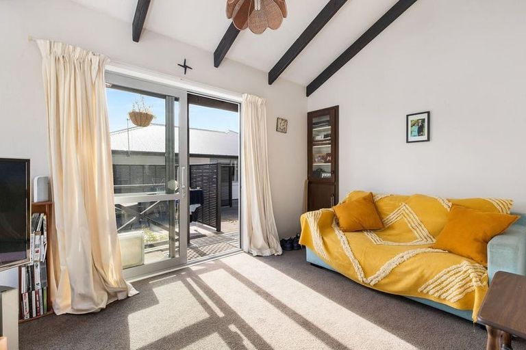 Photo of property in 424 Innes Road, Mairehau, Christchurch, 8052