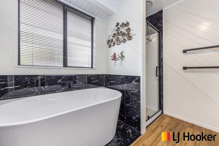 Photo of property in 189 Carnoustie Drive, Wattle Downs, Auckland, 2103