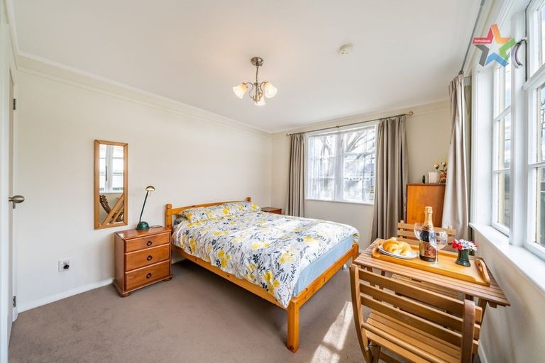 Photo of property in 80 Naenae Road, Naenae, Lower Hutt, 5011