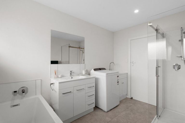 Photo of property in 1b Algidus Street, Sockburn, Christchurch, 8042