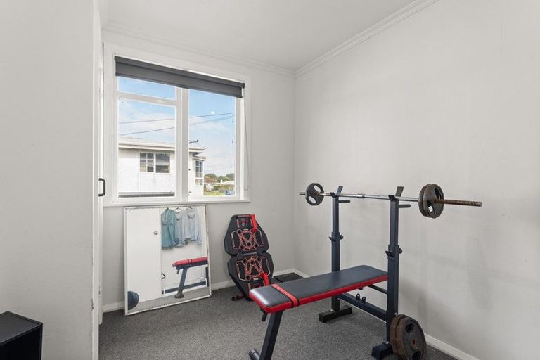 Photo of property in 128 Cornfoot Street, Castlecliff, Whanganui, 4501