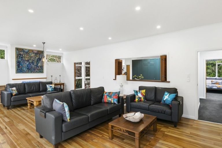 Photo of property in 1 Huia Road, Days Bay, Lower Hutt, 5013