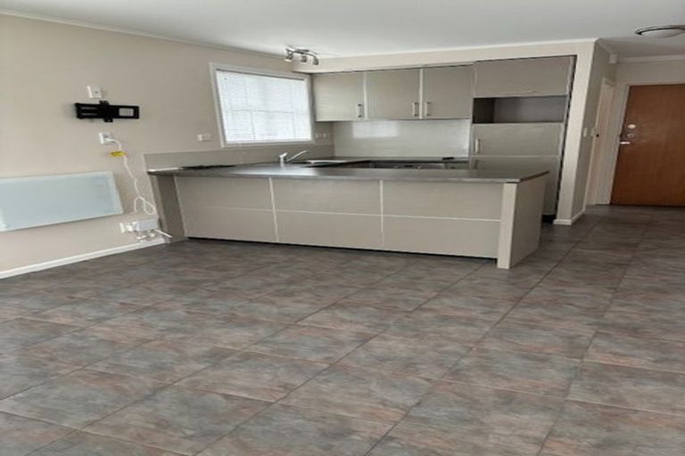 Photo of property in 1/36 Roxburgh Street, Mount Victoria, Wellington, 6011