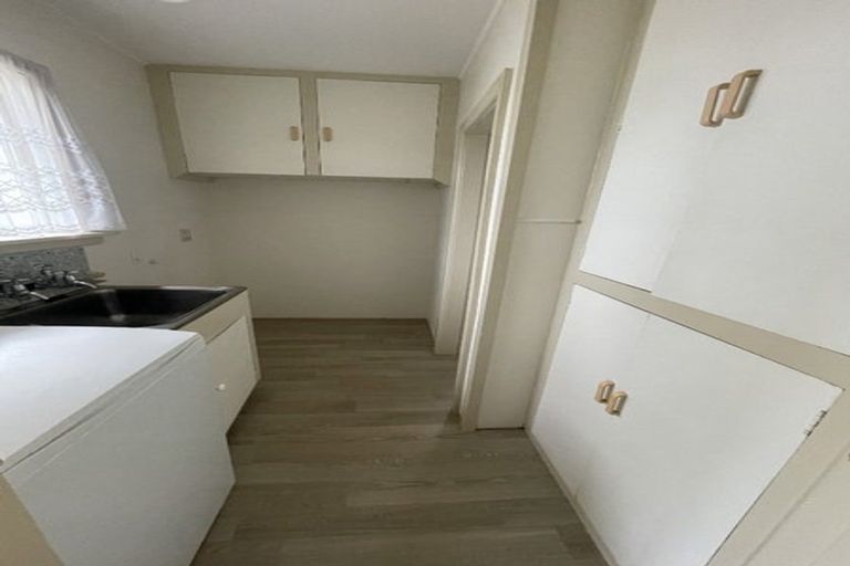 Photo of property in 352 Blenheim Road, Upper Riccarton, Christchurch, 8041