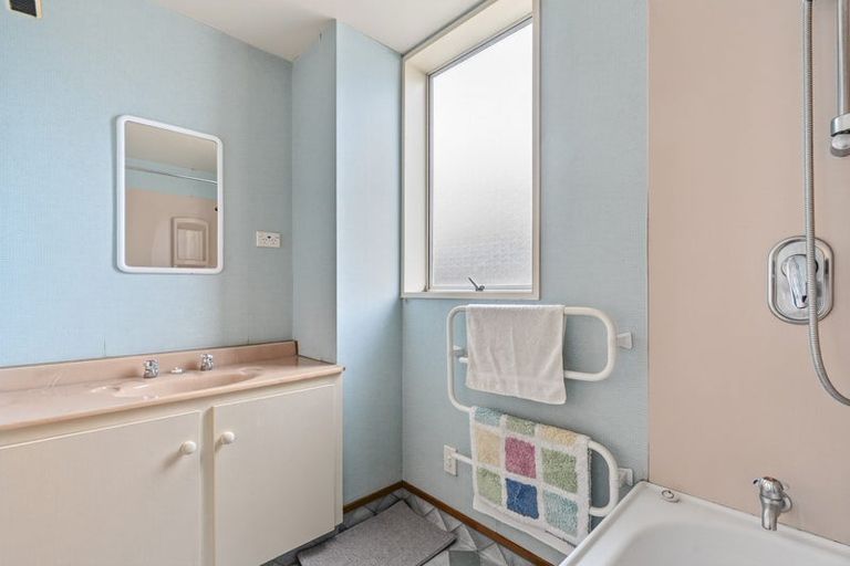 Photo of property in 86 Macpherson Street, Wanaka, 9305