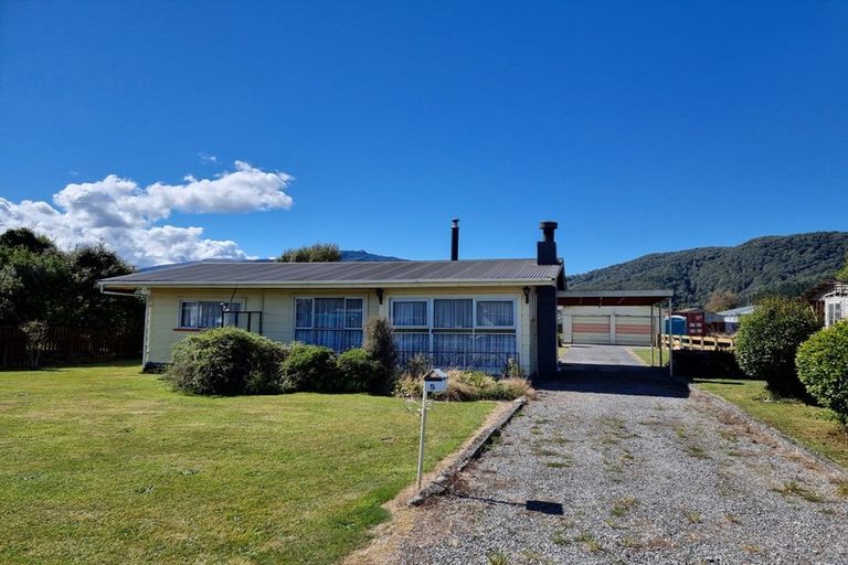 Photo of property in 5 Moa Street, Dobson, Greymouth, 7805