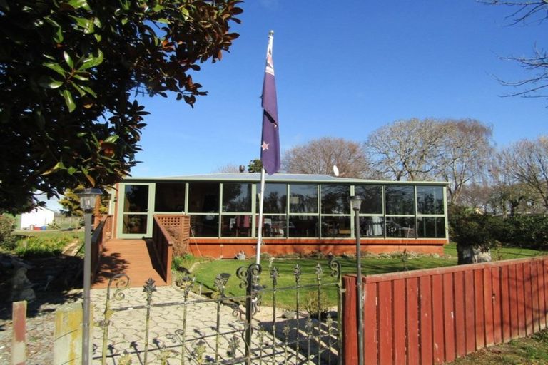 Photo of property in 61 Keillor Road, Waimate, 7980