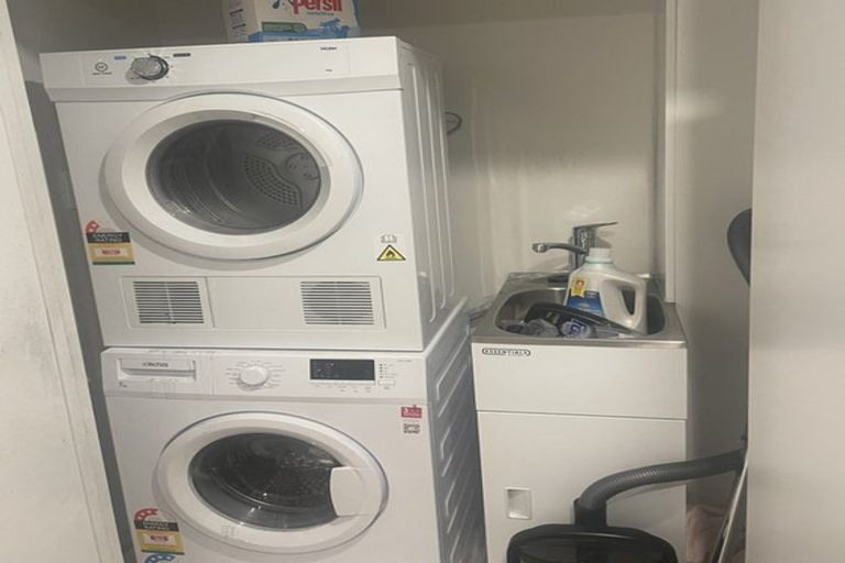 Photo of property in 33 Kapehu Road, Silverdale, 0932