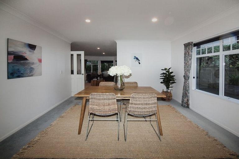 Photo of property in 4 Amesbury Drive, Churton Park, Wellington, 6037