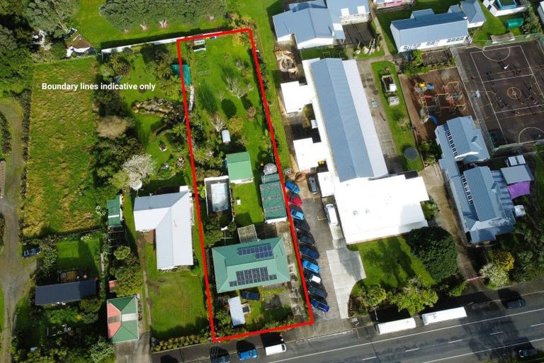 Photo of property in 5815 South Road, Rahotu, Opunake, 4684