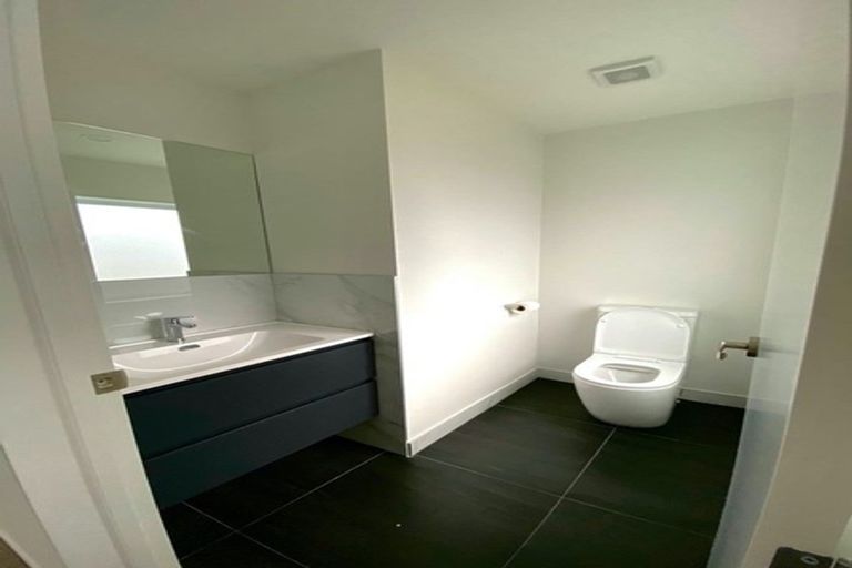 Photo of property in 39c Spring Street, Onehunga, Auckland, 1061