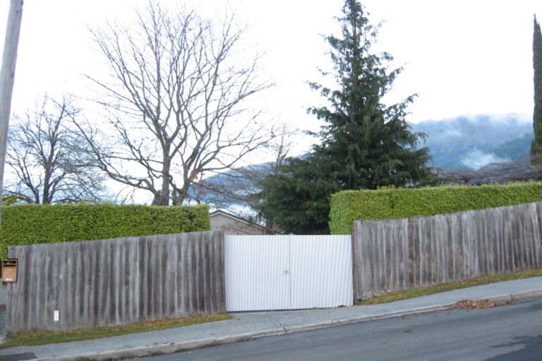 Photo of property in 9 Hobart Street, Queenstown, 9300