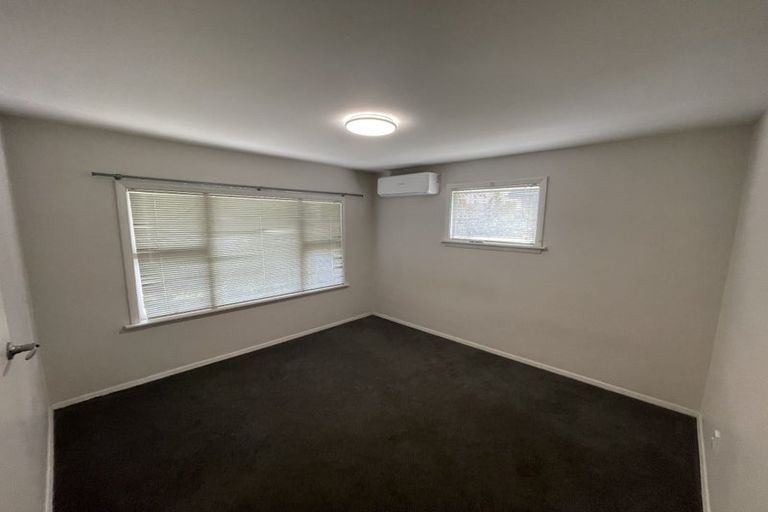 Photo of property in 10a Epsom Road, Sockburn, Christchurch, 8042