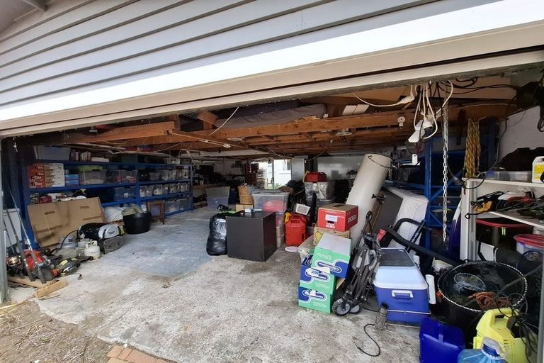 Photo of property in 90 Hine Street, New Plymouth, 4310