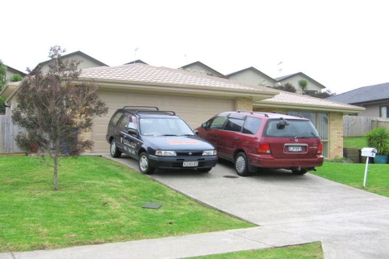 Photo of property in 3 Louvain Place, Greenhithe, Auckland, 0632