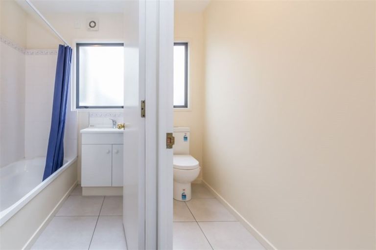 Photo of property in 48a Oxley Avenue, St Albans, Christchurch, 8014