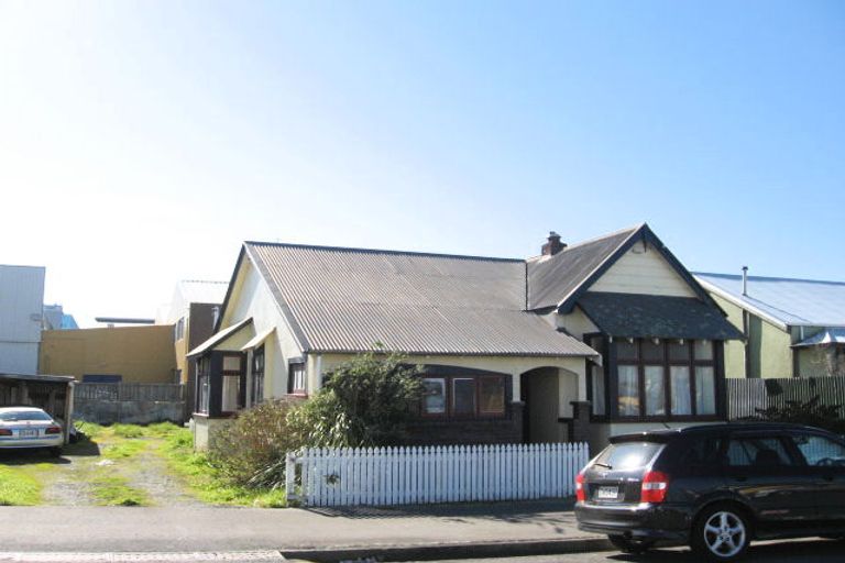 Photo of property in 9 Snelson Street, Palmerston North, 4410
