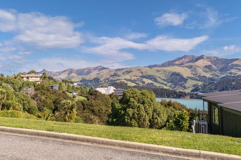 Photo of property in 5 Totara Drive, Duvauchelle, 7581