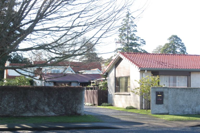 Photo of property in 2/505 Fitzroy Avenue, Hastings, 4122