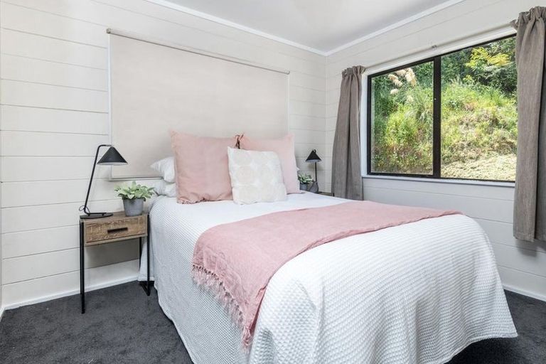 Photo of property in 107 Gillespies Road, Birchville, Upper Hutt, 5018