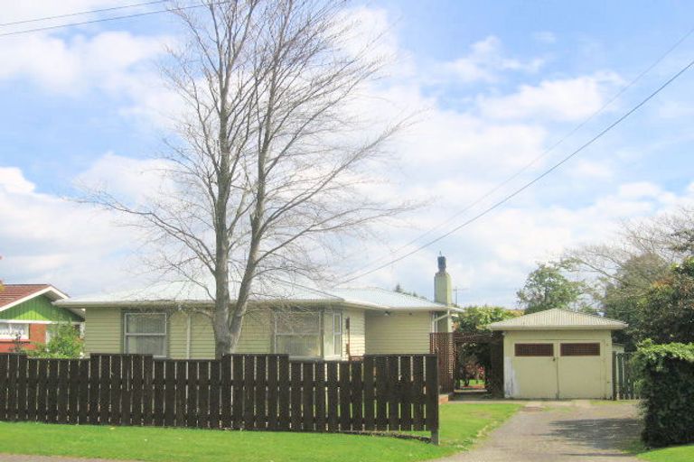 Photo of property in 10 Glenfield Road, Owhata, Rotorua, 3010