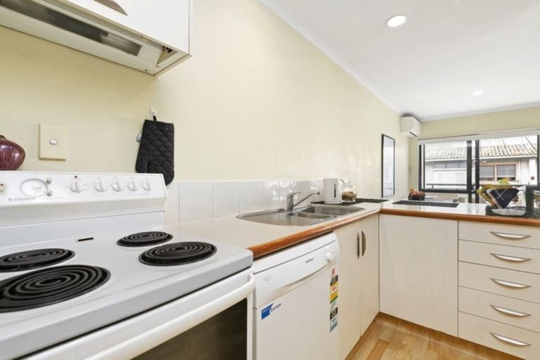 Photo of property in 16c Matai Street, Mount Maunganui, 3116