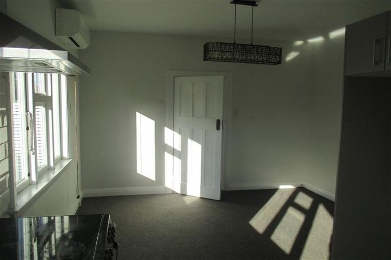 Photo of property in 90 Packe Street, Edgeware, Christchurch, 8013