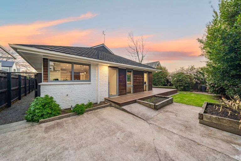 Photo of property in 2/282 Papanui Road, Merivale, Christchurch, 8052