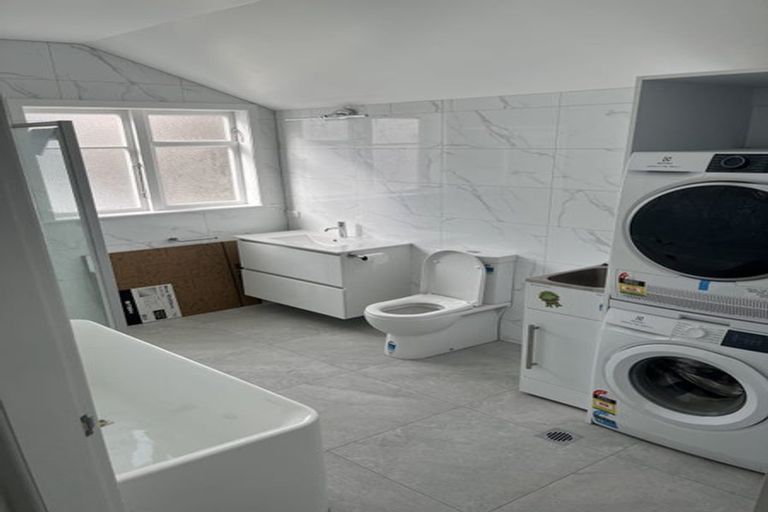 Photo of property in 28 Upland Road, Kelburn, Wellington, 6012