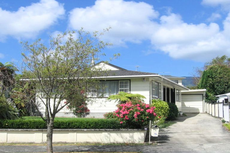 Photo of property in 10 Omaha Grove, Totara Park, Upper Hutt, 5018